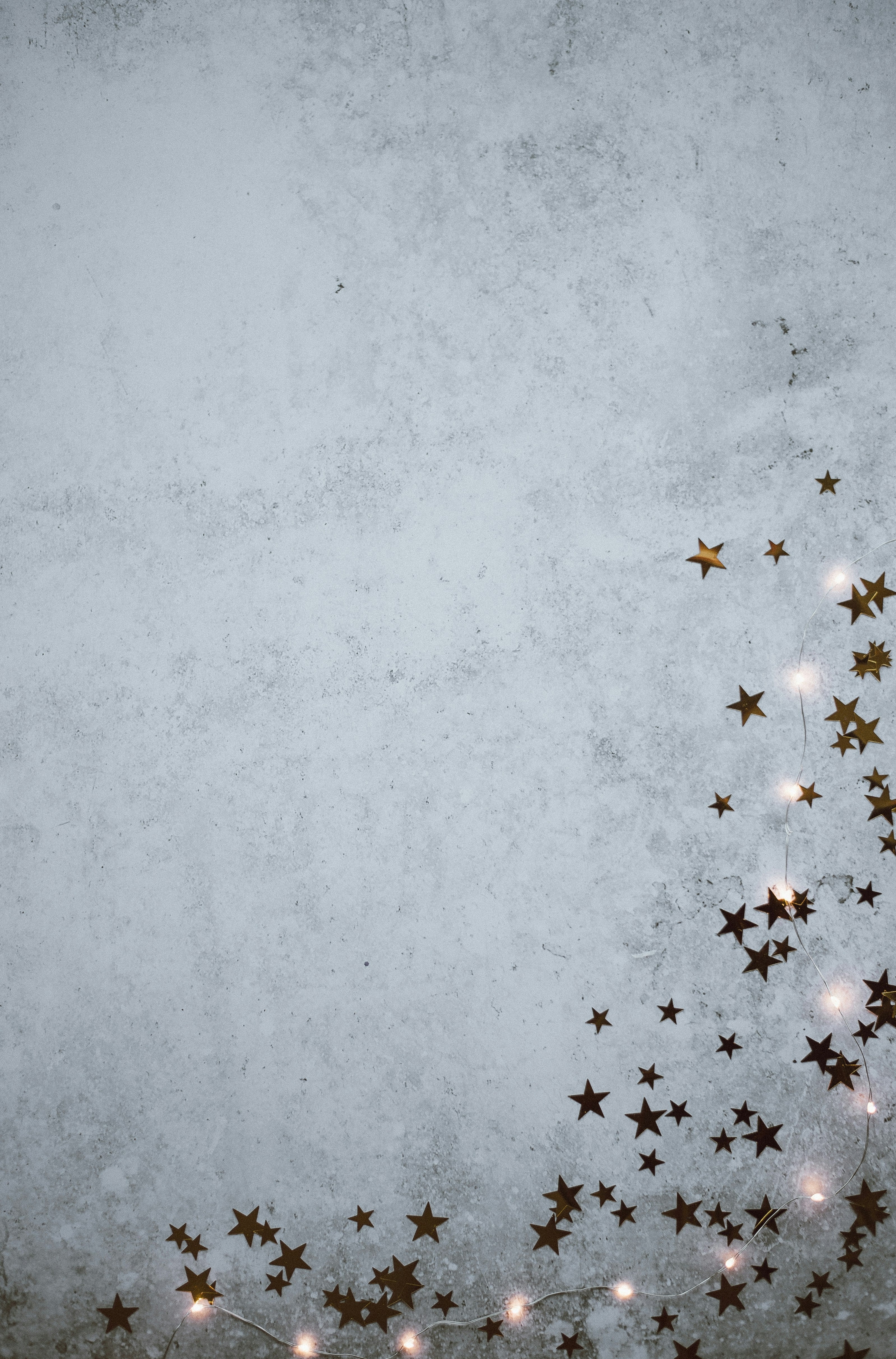 pic3 snow with lights.jpg